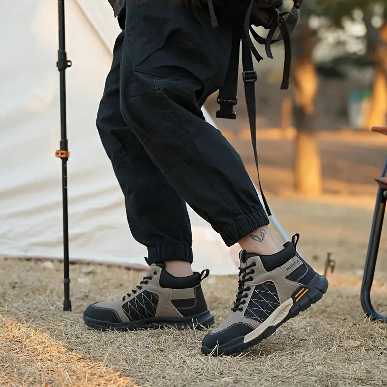 Bottes de sécurité de travail pour hommes.